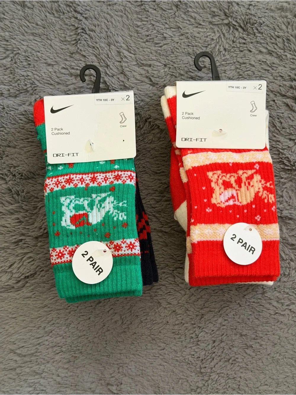 Nike Kids 10c-3y  Dri-FIT Holiday Crew Socks - Green & Red (2-Pack) Bundle